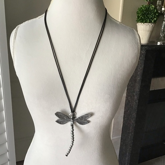 LAST 1! NEW Dragonfly Statement Necklace Movable Wings Gardener Black Cord Lucky - Picture 11 of 16